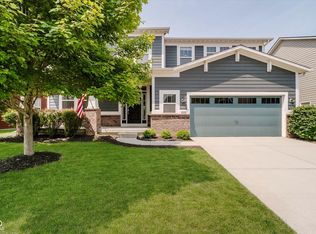 10962 Stoneleigh Dr, Noblesville, IN 46060