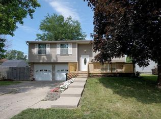 787 Tradewind Dr, Mason, OH 45040