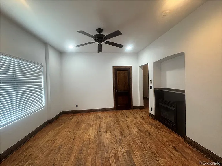 718 N Grant St #11 — Photo 2