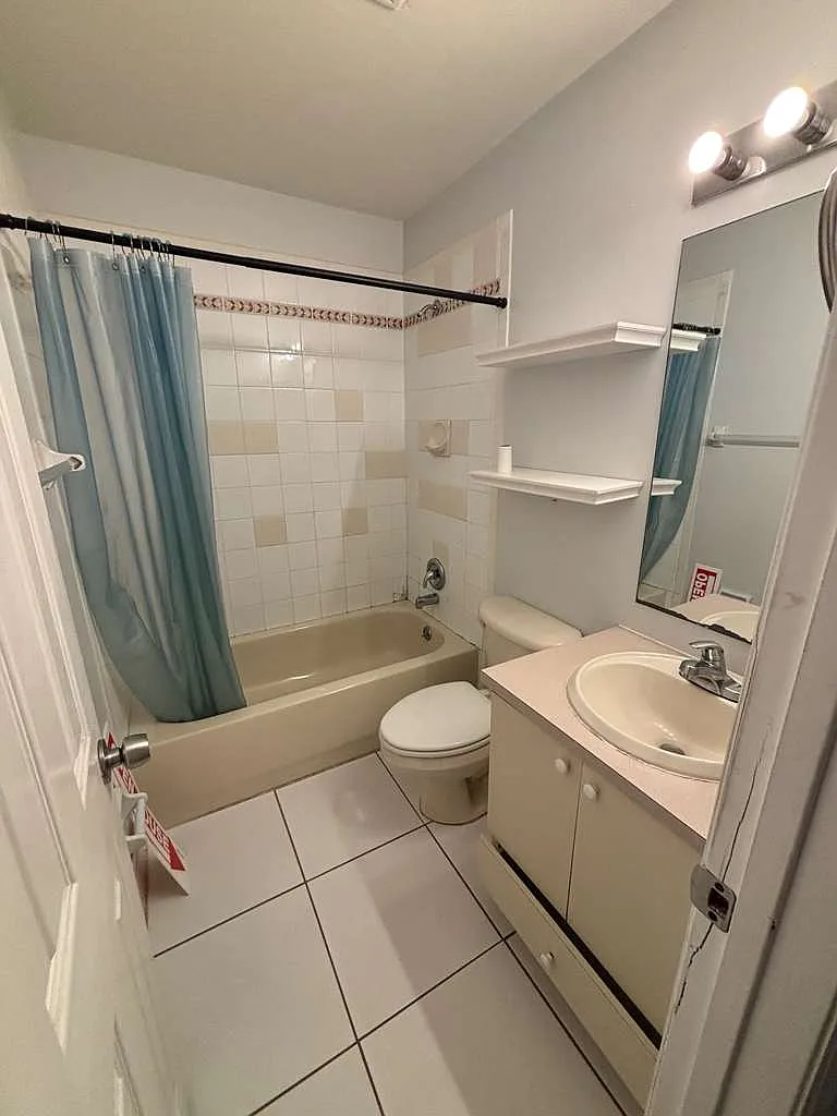 2 bed, $2,000 — Photo 4