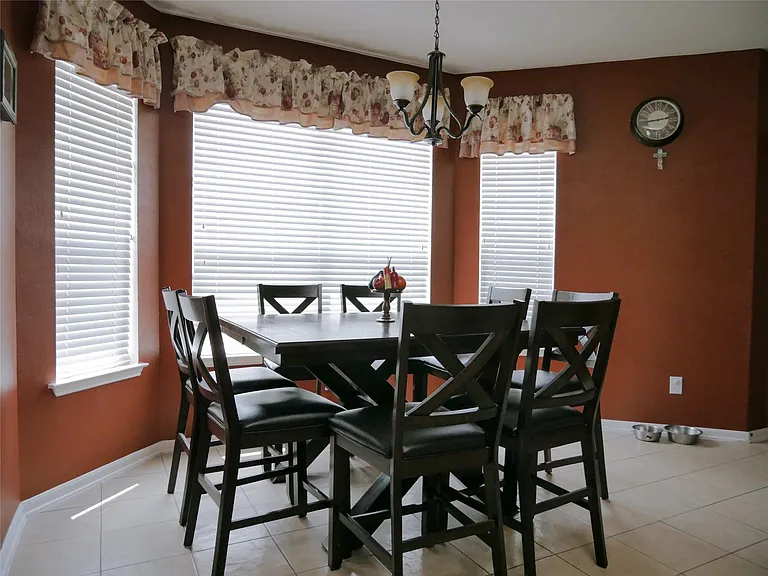 17619 Emerald Garden Ln — Photo 6