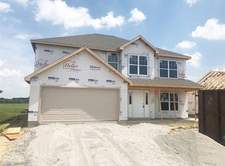 3695 Woodcliffe Dr, New Haven, IN 46774