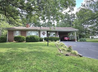 1668 Clarks Store Sinking Fork Rd, Cerulean, KY 42215