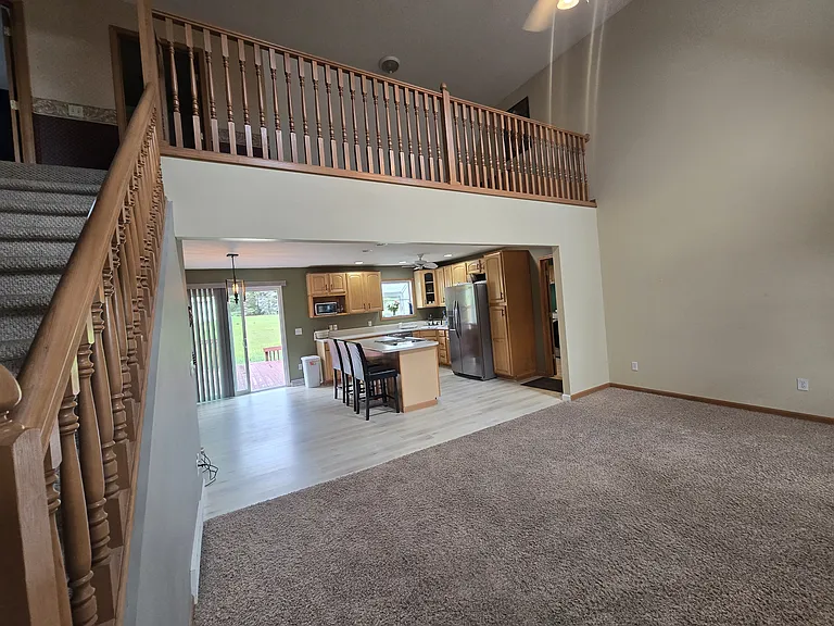9444 Windsong Ln — Photo 2