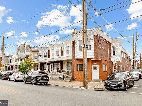 2nd image of 2620 E Ontario St