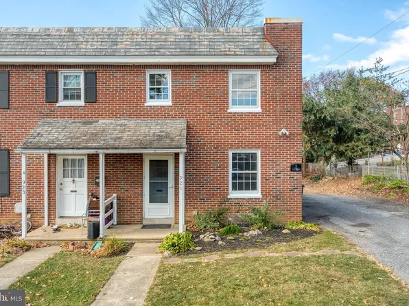 921 Fremont St, Lancaster, PA 17603