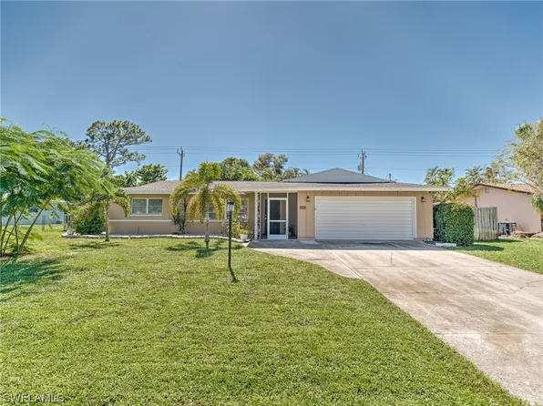 2430 Jasper Ave, Fort Myers, FL 33907