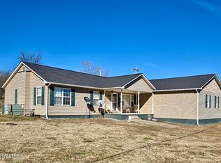 1138 Swan Pond Circle Rd, Harriman, TN 37748