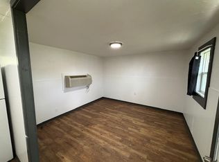 722 1st St N APT 1, Shelby, MT 59474