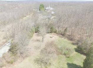 571 Scotland Rd, Norwich, CT 06360