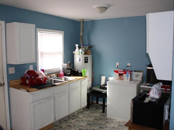 3rd image of 4110 Saint Charles Ln