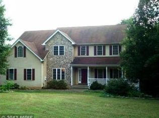 7914 S Woods Dr, Fredericksburg, VA 22408