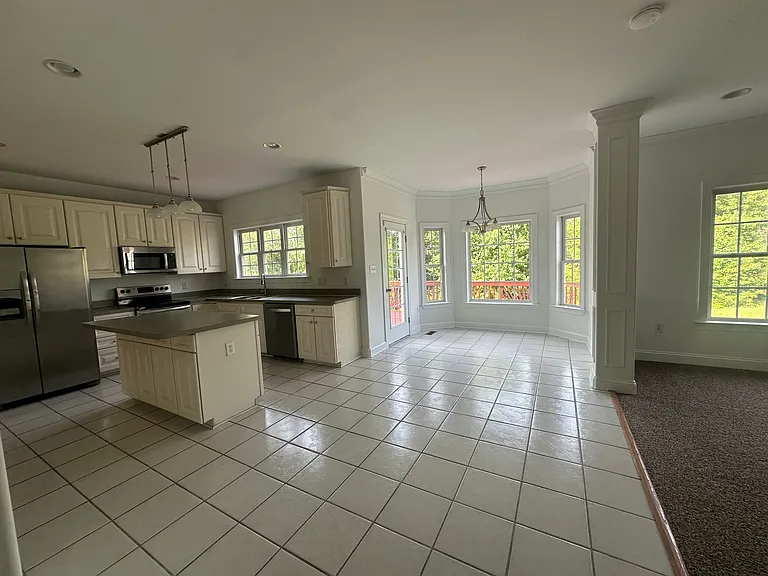 3006 Cahill St — Photo 11