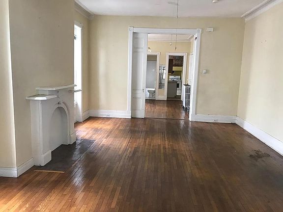 3rd image of 197 Liberty St #1