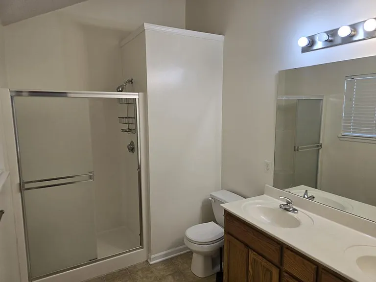 11500 N Wallace Ave — Photo 8