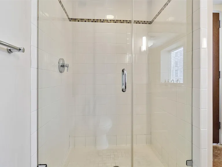 800 Brazos St #803 — Photo 18