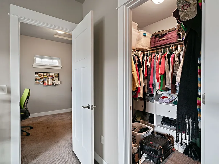 3083 Lori Ln — Photo 27
