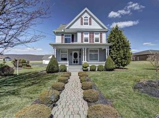 216 W Main St, Hegins, PA 17938