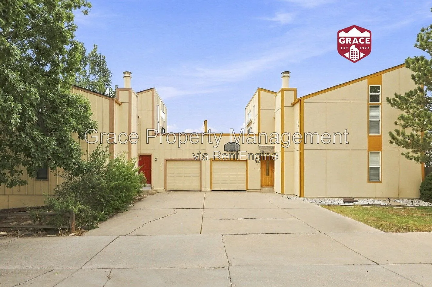 3 bed, 2.5 bath, 2317 sqft, $2,525 — Photo 1
