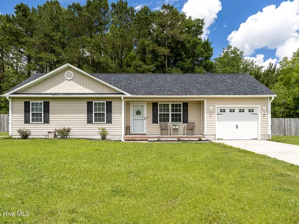 101 Woodbury Farm Drive, Jacksonville, NC 28540