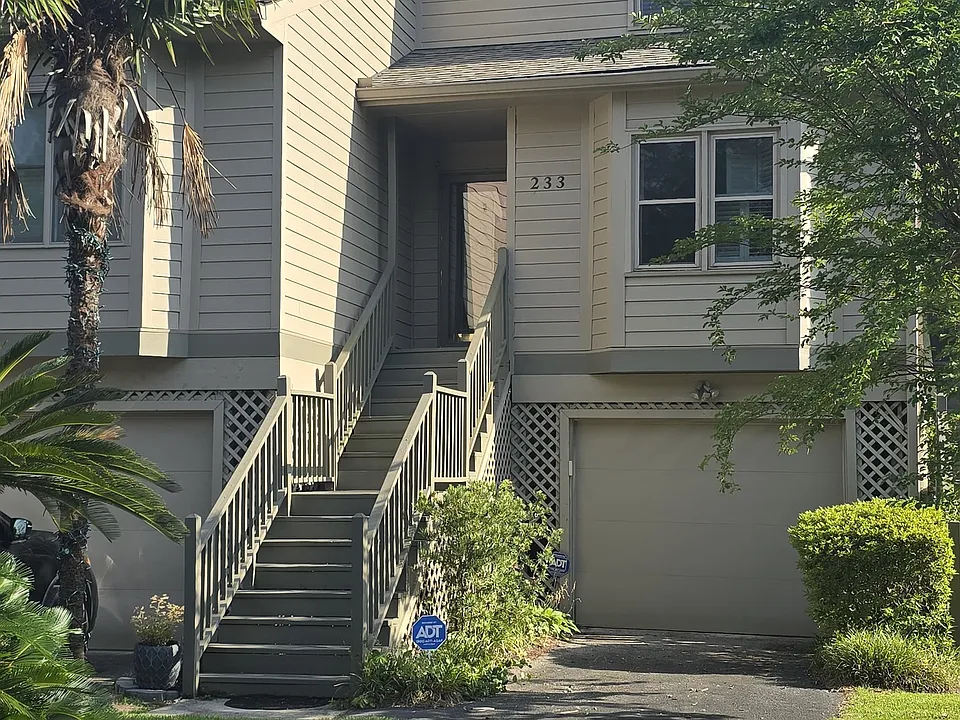 233 Lands End Dr #77