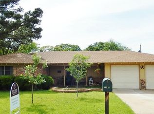 1009 Eunice Dr, Hurst, TX 76053