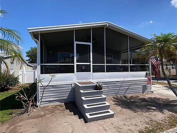 3rd image of 8330 FANTASIA PARK WAY