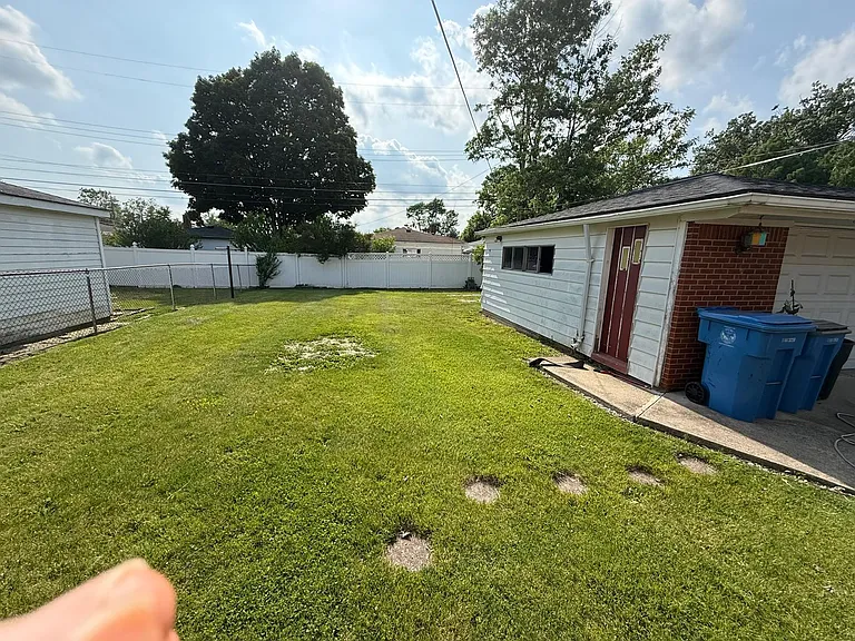4176 Williams St — Photo 3