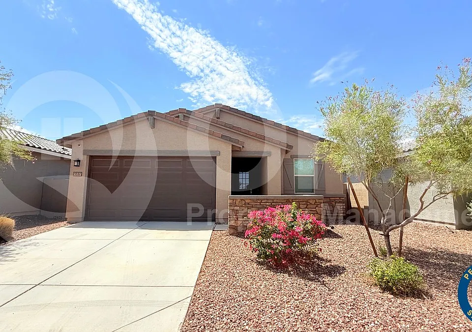 5537 W Jackalope Ln