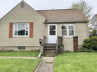 1604 Wilson St, Bay City, MI 48708