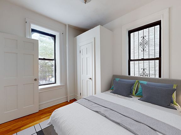 2nd image of 1443 York Ave APT 2E