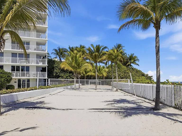 613 Ocean Dr #5D — Photo 17