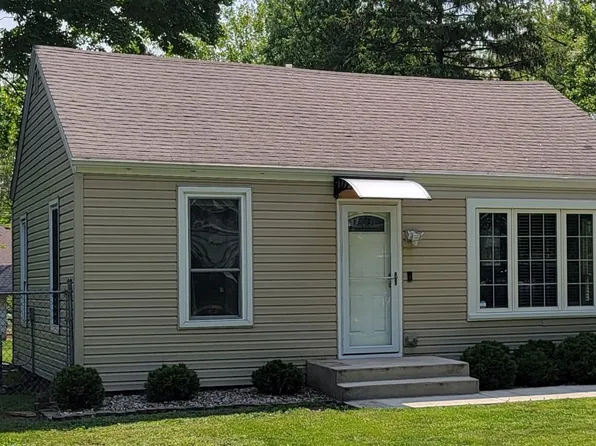 3S623 Virginia Ave, Warrenville, IL 60555
