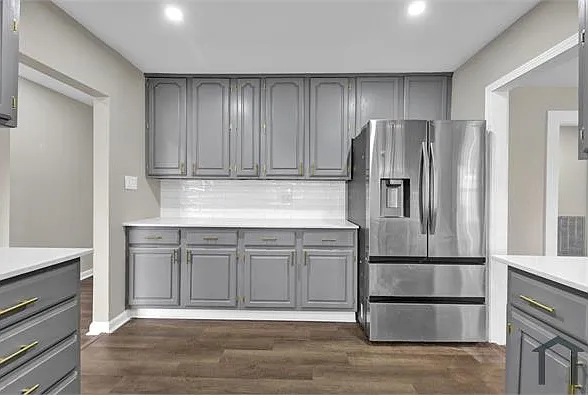 1006 Taylor Rd — Photo 8