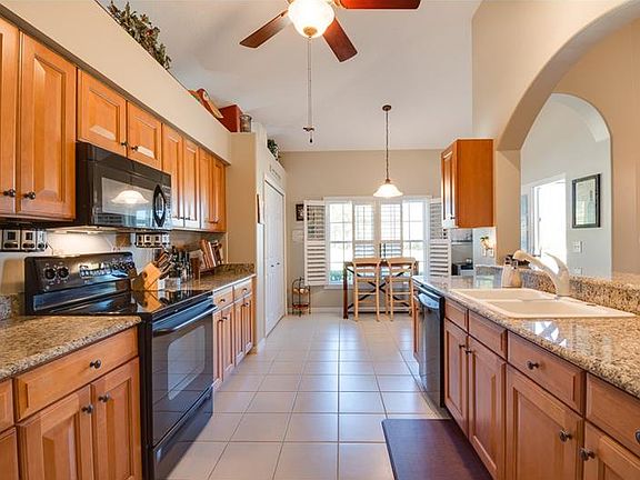 4th image of 10353 Cleghorn Dr