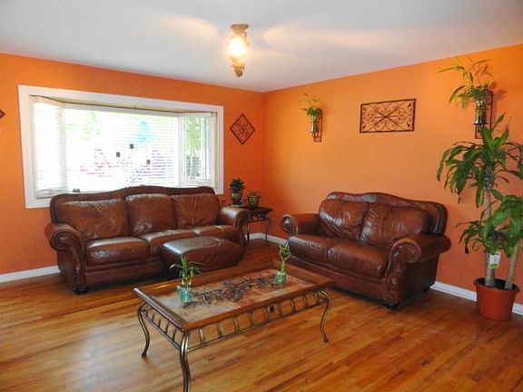 3rd image of 6526 Idaho Ave