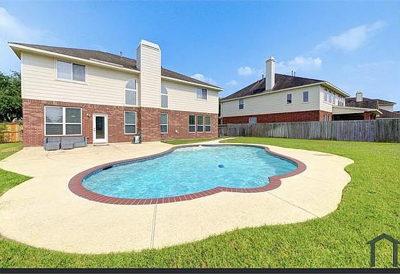 3rd image of 5015 Shale Grove Ct
