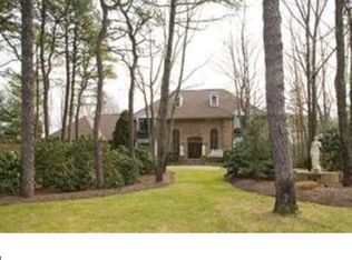 6 Teaberry Dr, Medford, NJ 08055