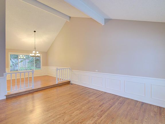 4th image of 16611 NE 48th Ct