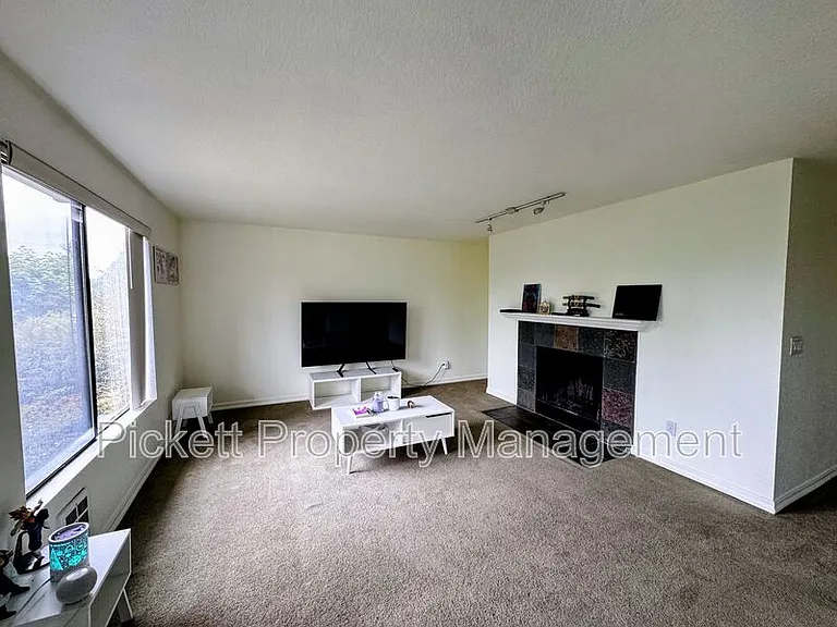 1700 W Sunn Fjord Ln #L104 — Photo 7