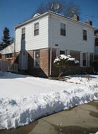 1st image of 754 Bristol Ave