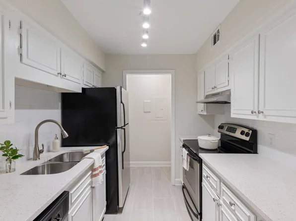 1908 Convent Pl #15, Nashville, TN 37212