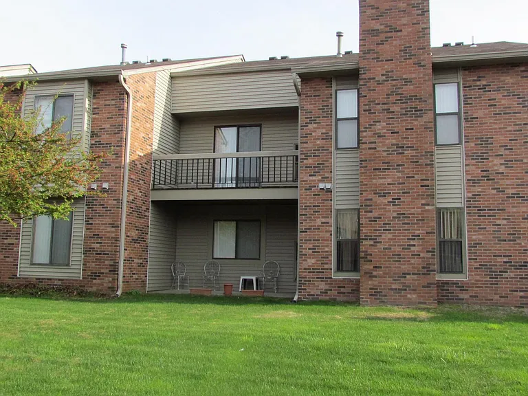 21840 Indian Creek Dr #1 — Photo 39