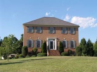 1519 Cuddington Ln, Forest, VA 24551