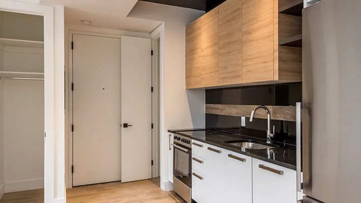 Rented by Nooklyn NYC LLC | media 80