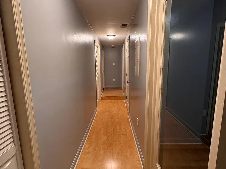 1716 W Virginia Ave NE #102 — Photo 11