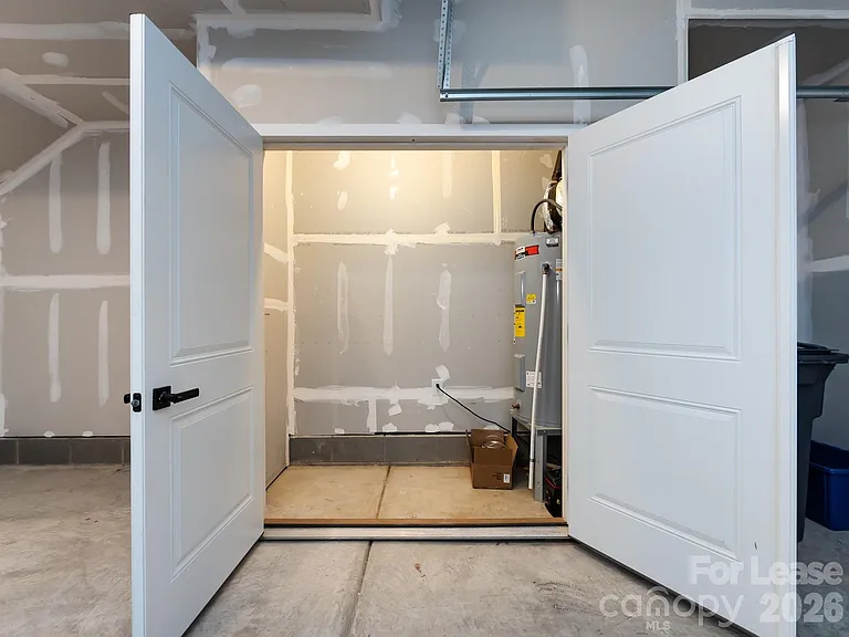 413 Spearfield Ln — Photo 41