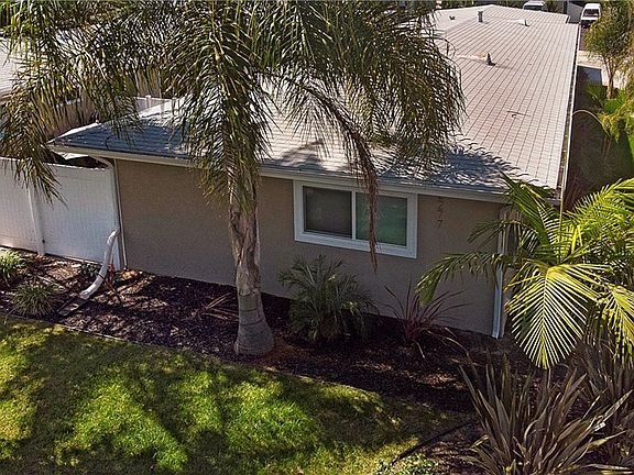 4th image of 2275 Pomona Ave