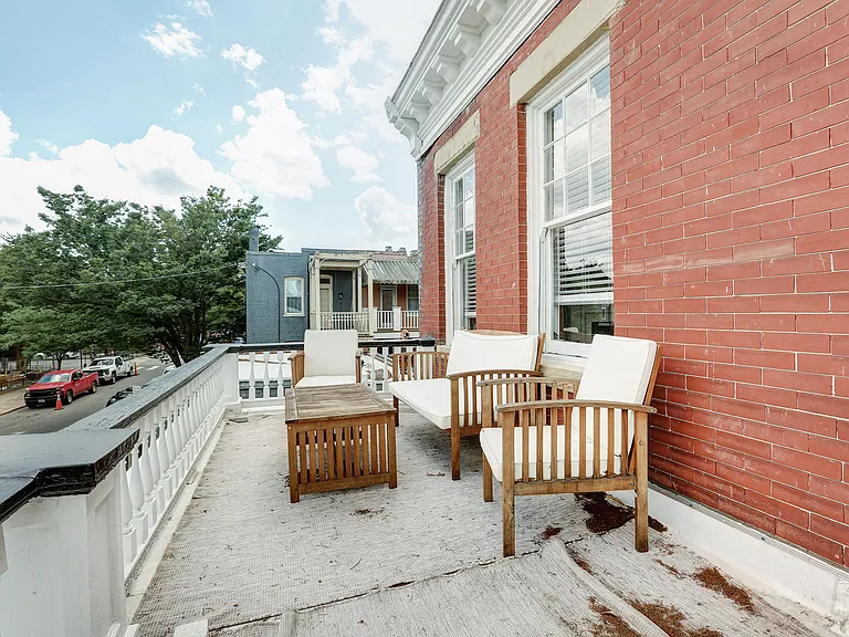 302 N Stafford Ave #B — Photo 22