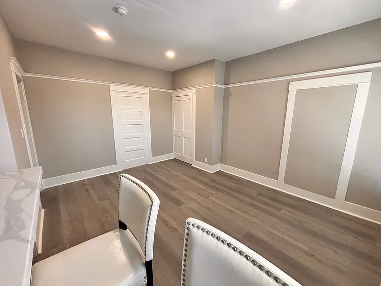 3401 N Mission Rd #12 — Photo 2